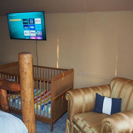 Bayside Cottage - Remodeled And Great Location! Frankfort Exterior foto