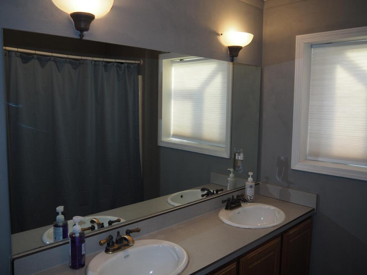 Bayside Cottage - Remodeled And Great Location! Frankfort Exterior foto