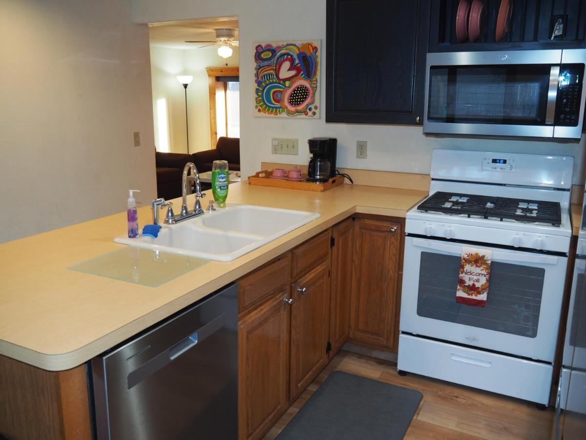 Bayside Cottage - Remodeled And Great Location! Frankfort Exterior foto